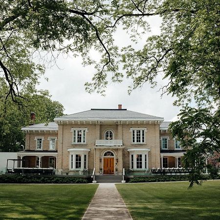 The Cape Hotel Пиктън Екстериор снимка